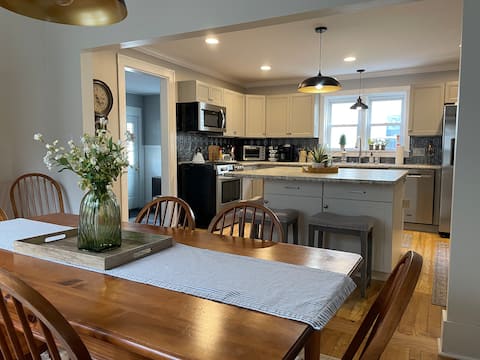 Entire home in Geneva, New York
