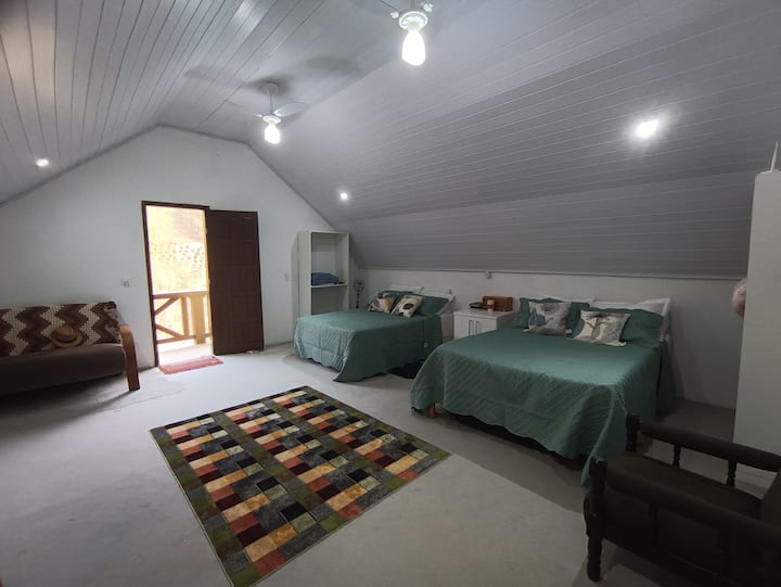 საძინებელი 1