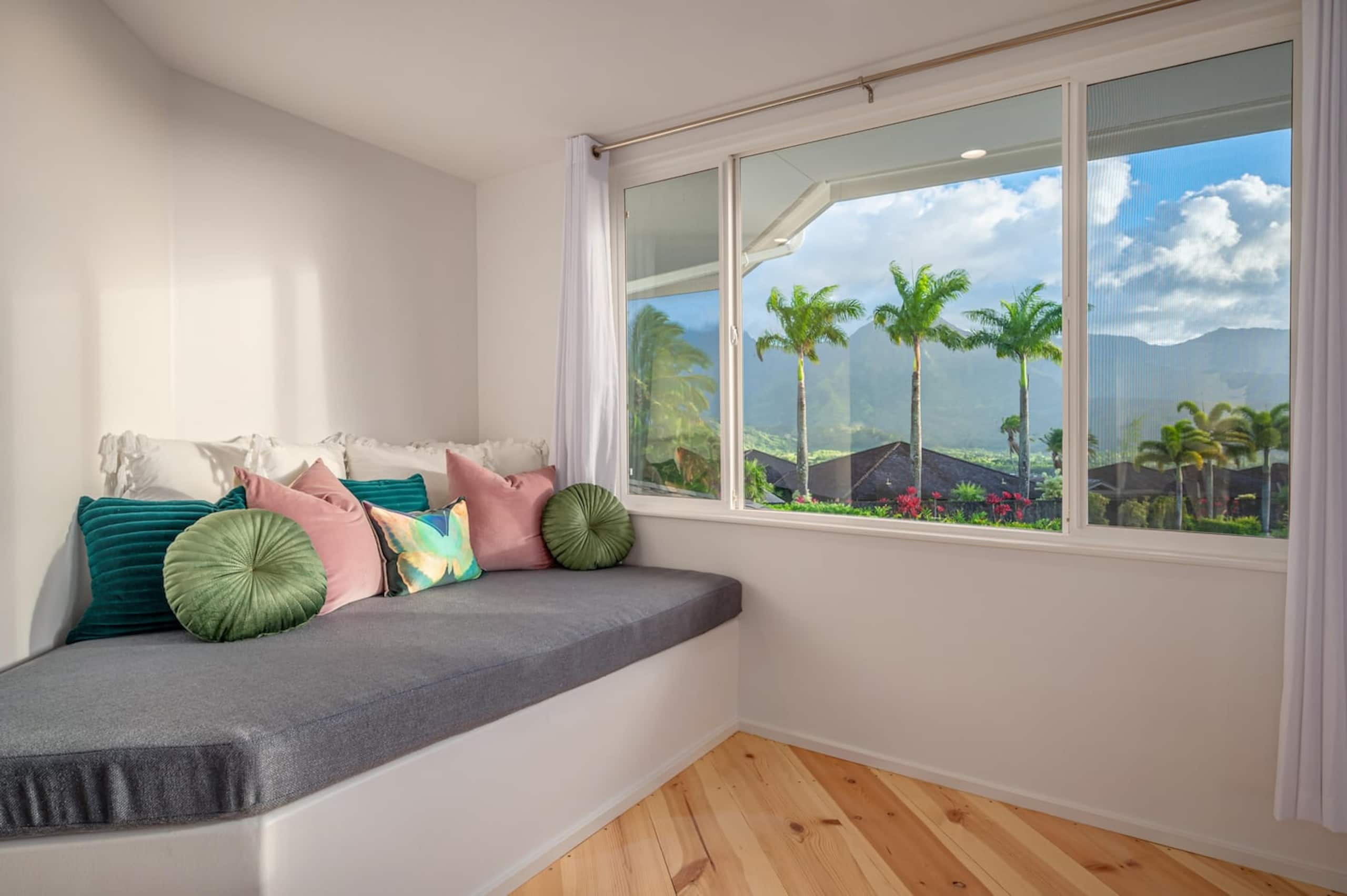 Home in Princeville · ★5.0 · 4 bedrooms · 7 beds · 3.5 baths - Image 29
