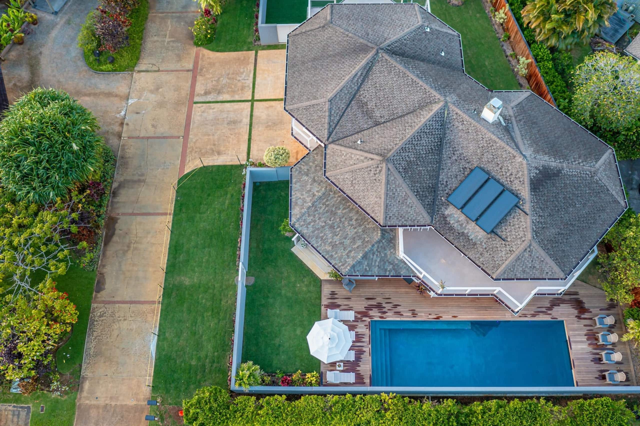 Home in Princeville · ★5.0 · 4 bedrooms · 7 beds · 3.5 baths - Image 47