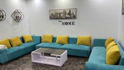 Beautiful 4 bhk Bungalow in heart of city PK -1