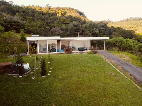 Glass House, splendid view, hot tub, 50min airport