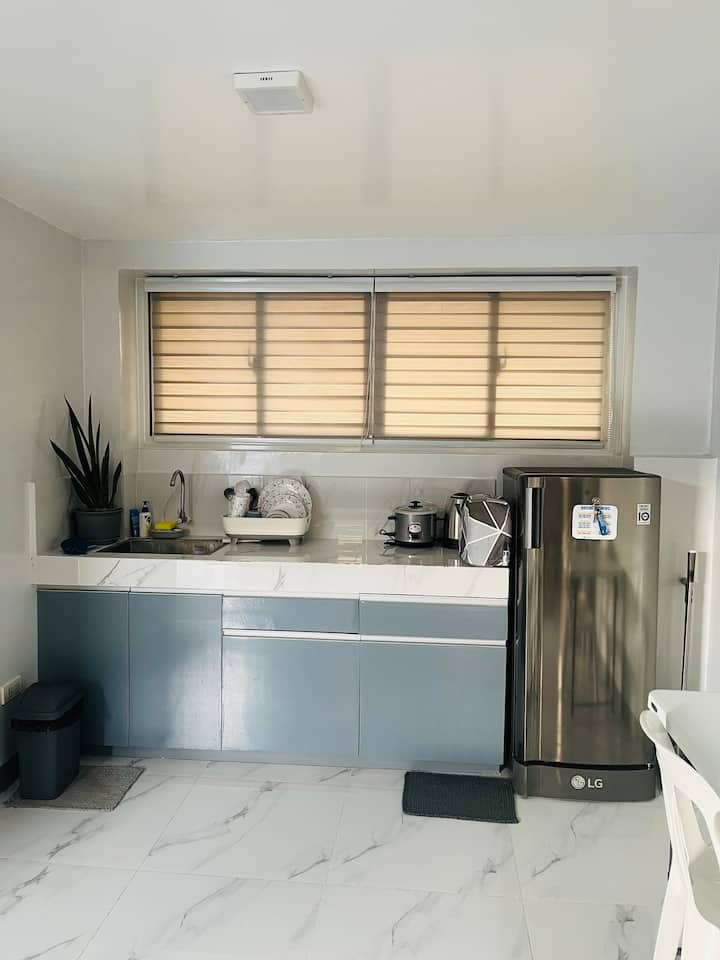 Cornerside Apartment - Philippines