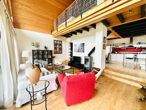 Design Wooden House - Lake View