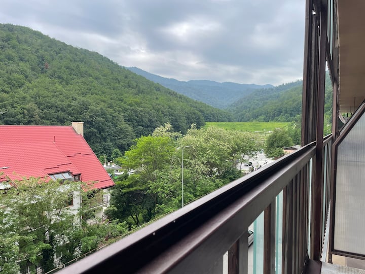 Luxury Apartment Tampa Residence W. Mountain Views - Brașov
