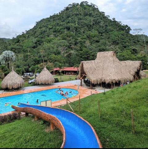 Finca El Paraíso de Rio Claro