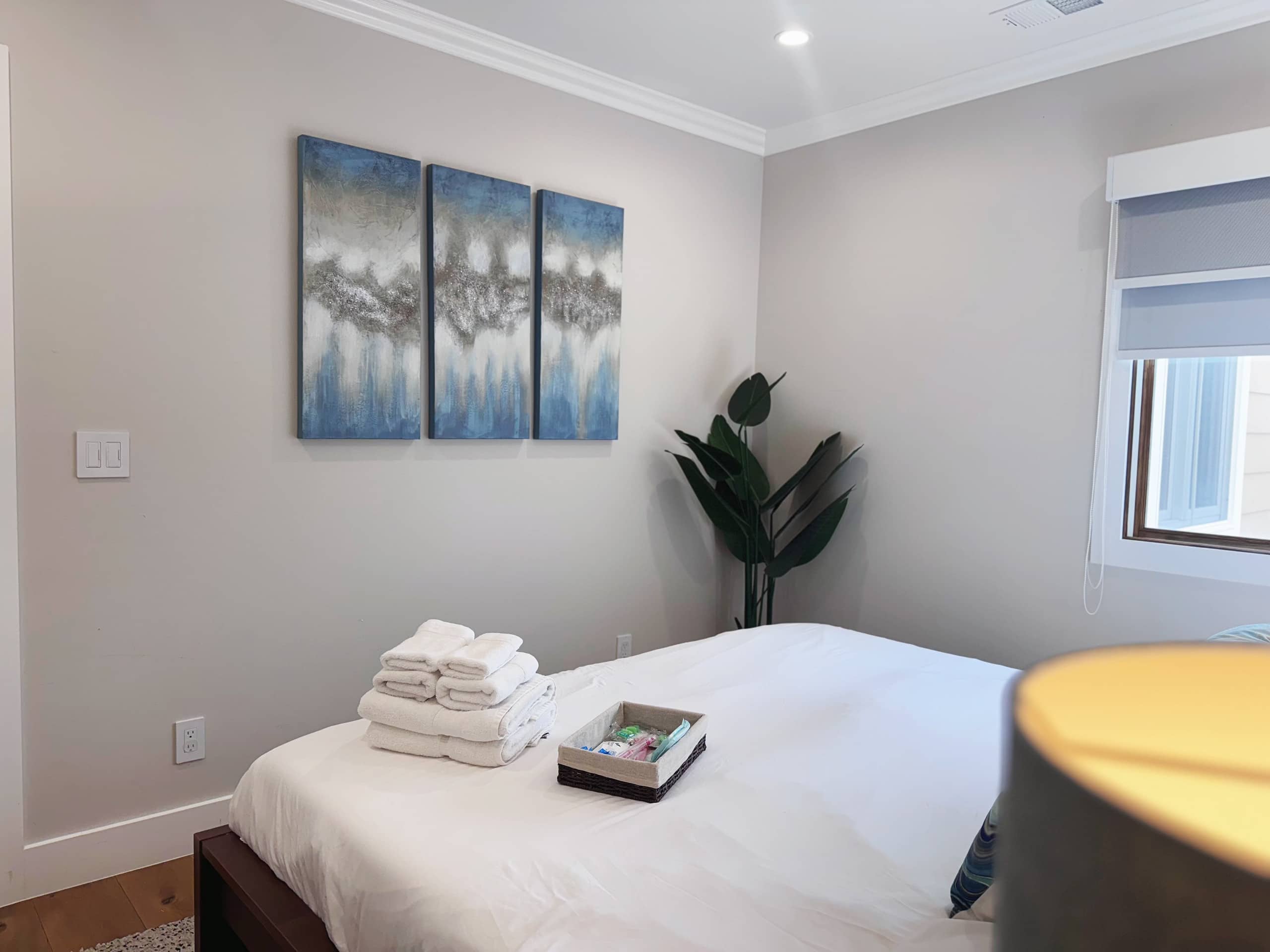 Home in San Francisco · ★4.96 · 3 bedrooms · 3 beds · 3 private baths - Image 26