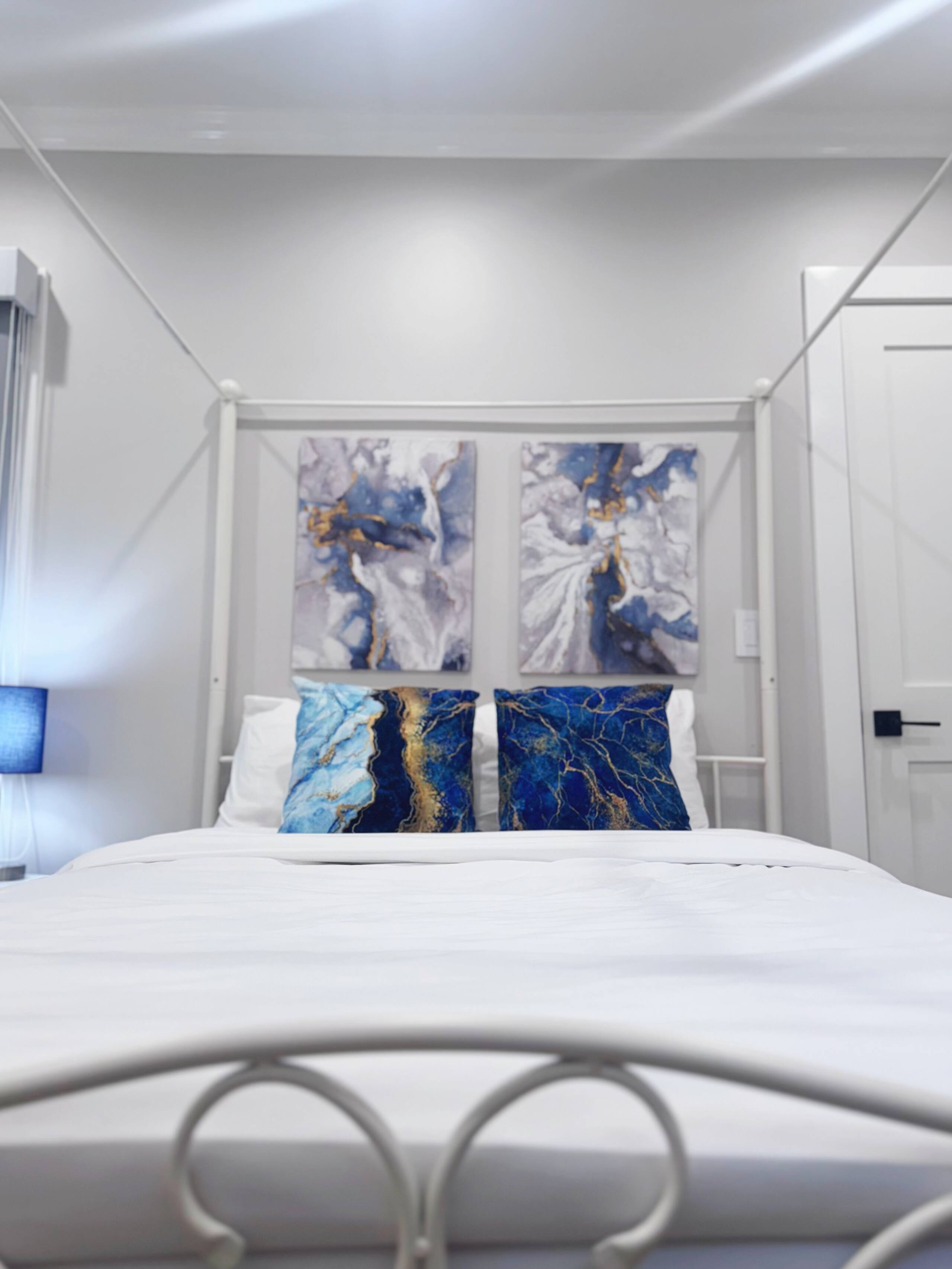 Home in San Francisco · ★4.96 · 3 bedrooms · 3 beds · 3 private baths - Image 21