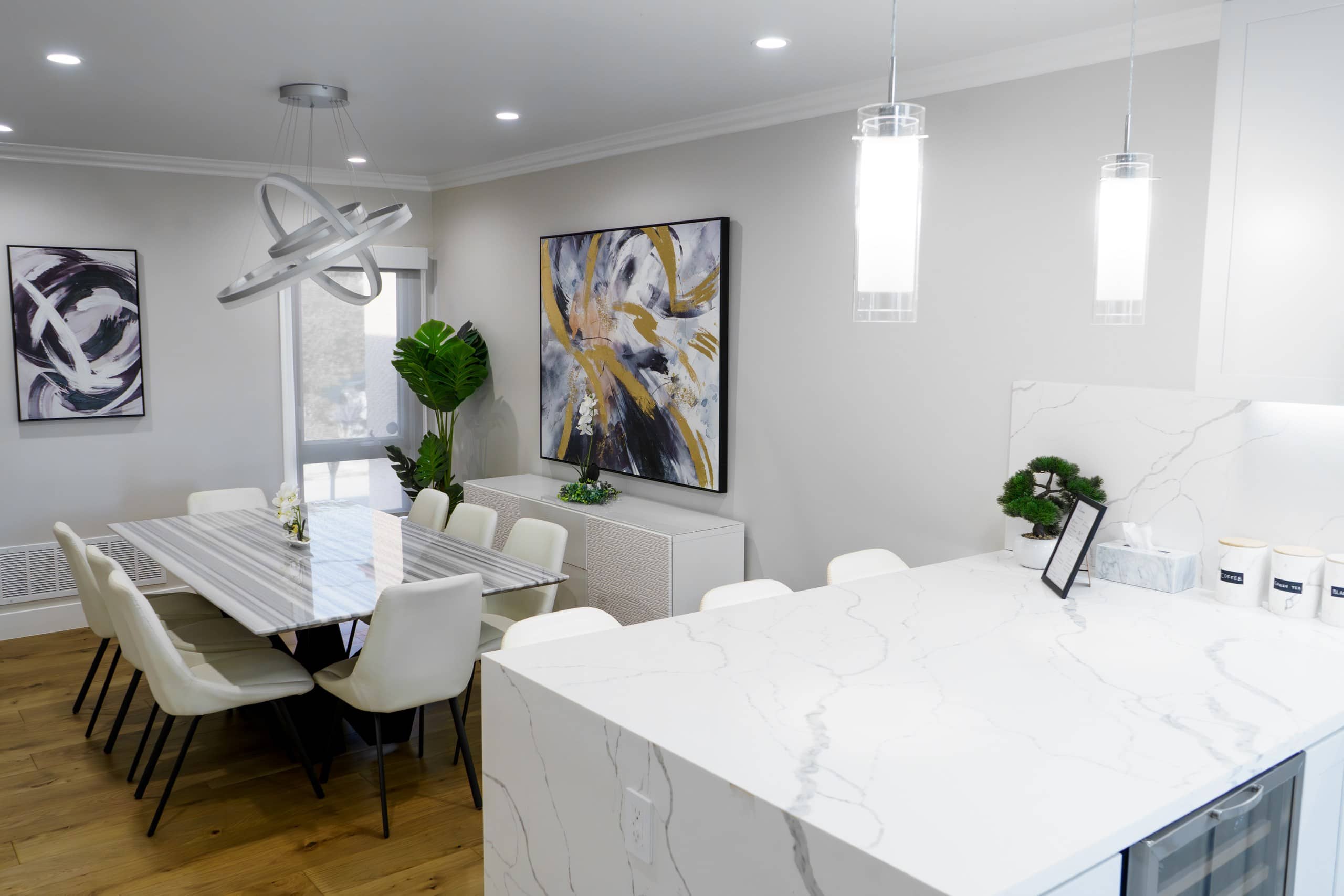 Home in San Francisco · ★4.96 · 3 bedrooms · 3 beds · 3 private baths - Image 16