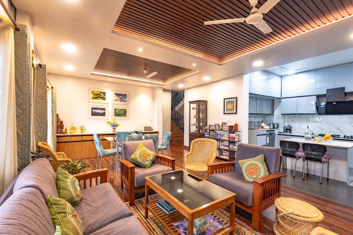 Luxury Home With Mountain, River View In Kalimpong - Sikkim
