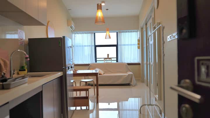 6km Ciq｜beach｜1br 1bath@country Garden Danga Bay - Johor