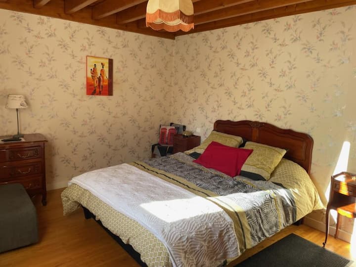 საძინებელი 4