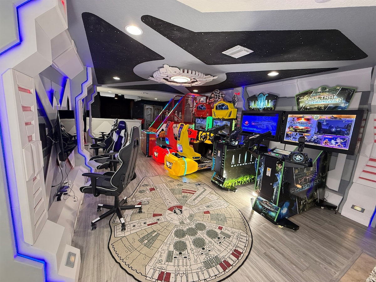 Star Wars 8BR | Arcade Game Rm | 2 Theaters | Pool