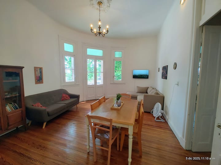 Casa en planta baja de 1 dormitorio en Villa Crespo