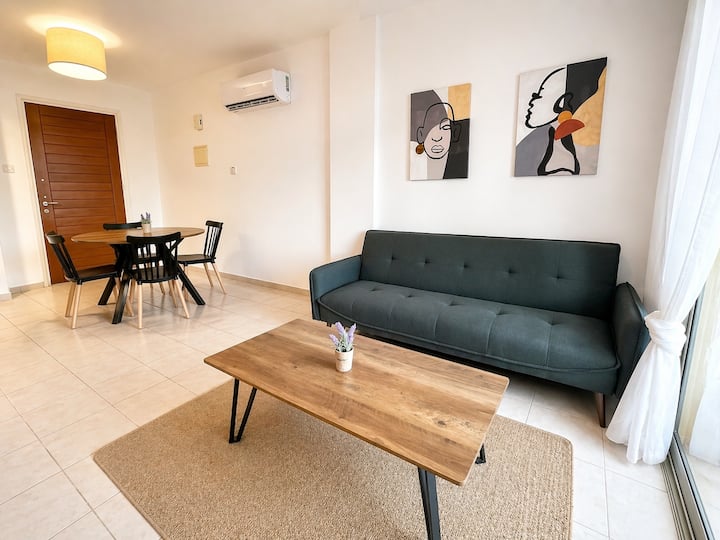 Cozy 1br Stay Close To Mall & City Life - Kato Paphos