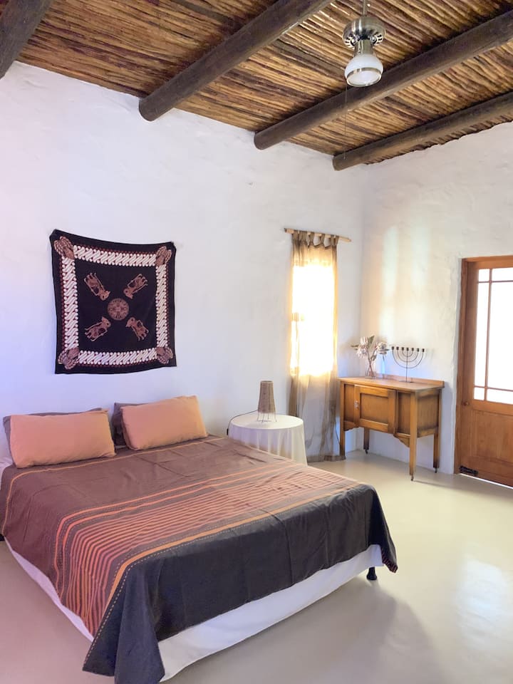 Dhomë gjumi 2