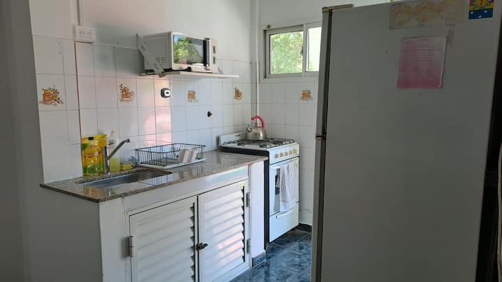 Departamento Para 4 Personas - Mar de Ajó