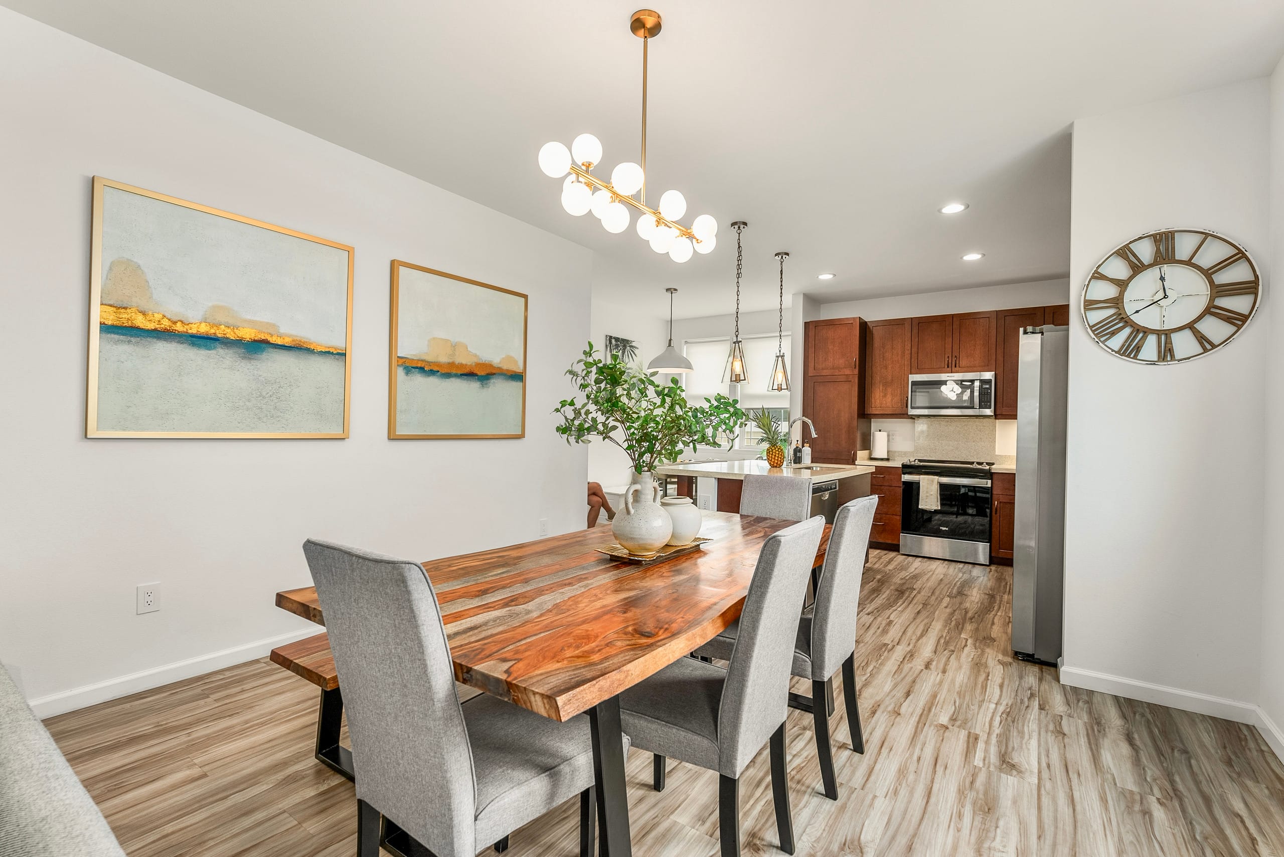 Home in Waianae · ★4.94 · 4 bedrooms · 7 beds · 2.5 private baths - Image 15