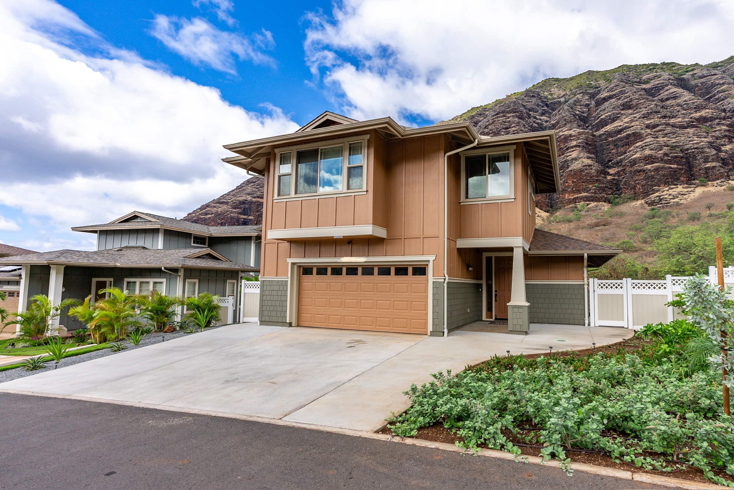Home in Waianae · ★4.94 · 4 bedrooms · 7 beds · 2.5 private baths - Image 42