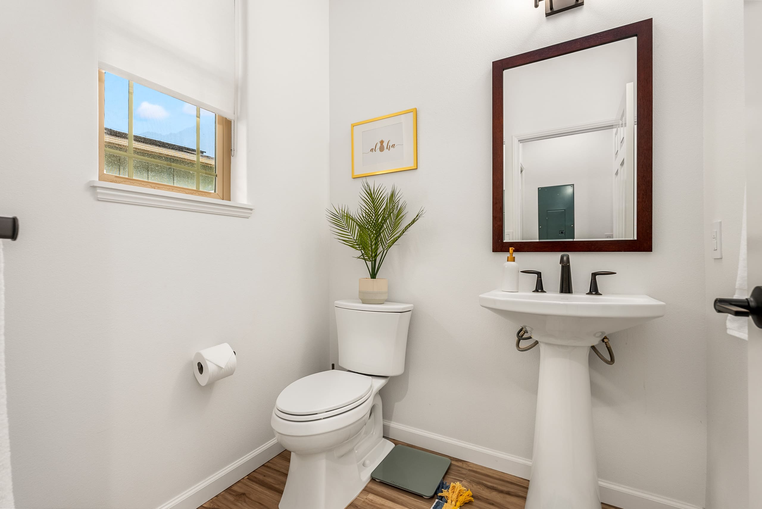 Home in Waianae · ★4.94 · 4 bedrooms · 7 beds · 2.5 private baths - Image 31