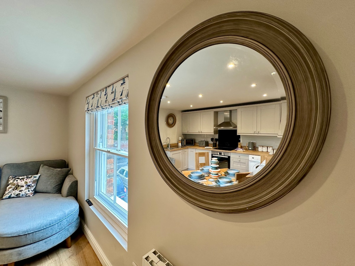 Top performing Airbnb: The Top Deck, Wells-next-the-Sea in Wells Next The Sea