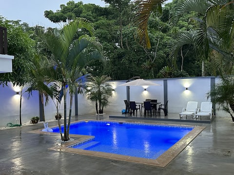Casa las Palmas private pool 8 minutes from Xocomil