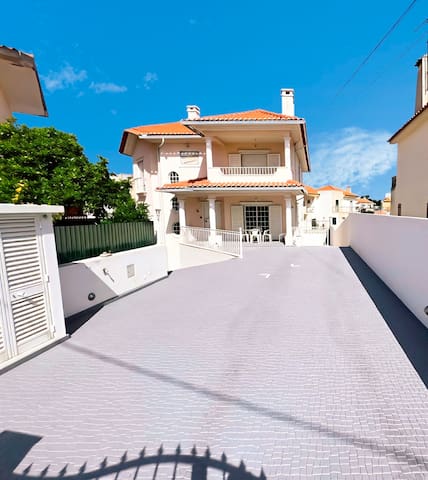 Cascais swiming pool Alvide guest house