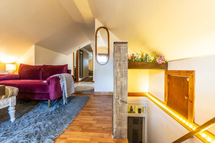 Cozy Attic 10 Min To Litchfield & Goshen - Litchfield, CT