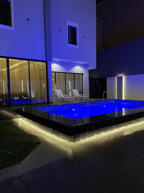 ڤيلا بارك | Villa Park