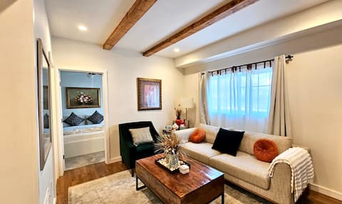 Contemporary Guesthouse in Takoma park/DC