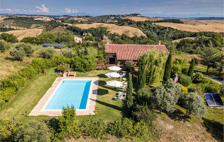 Gorgeous Home In Volterra - Tuscany