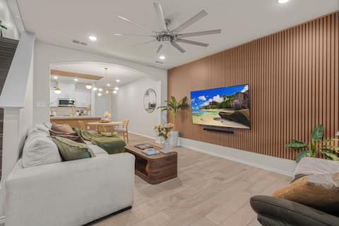 Modern North Laredo Townhouse