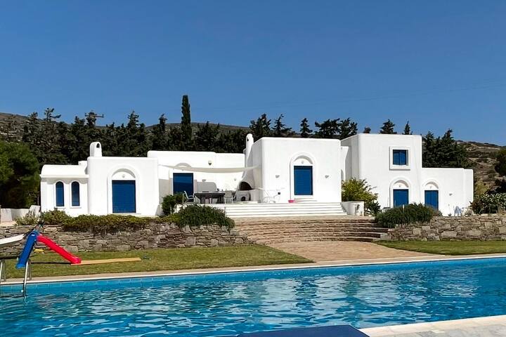 Villa Paros vue extraordinaire !