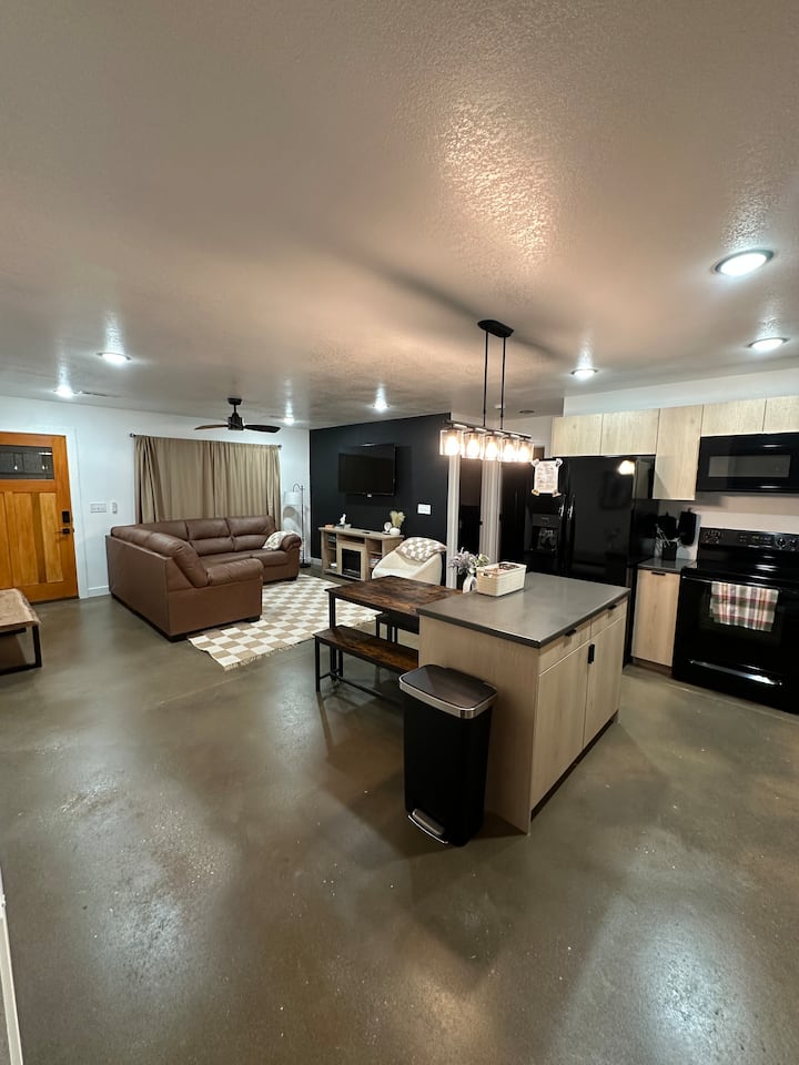 Bike-in/bike-out Bella Vista Home | On Back 40 - Bella Vista, AR