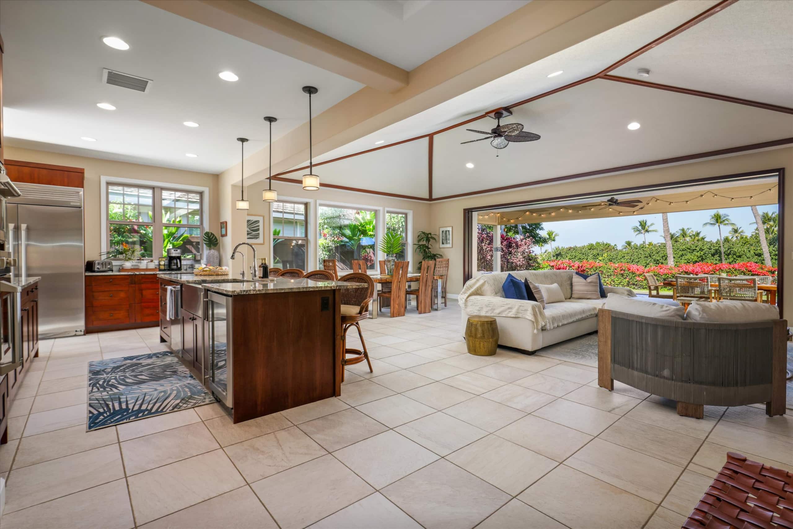 Home in Kailua-Kona · ★5.0 · 3 bedrooms · 4 beds · 3.5 baths - Image 3
