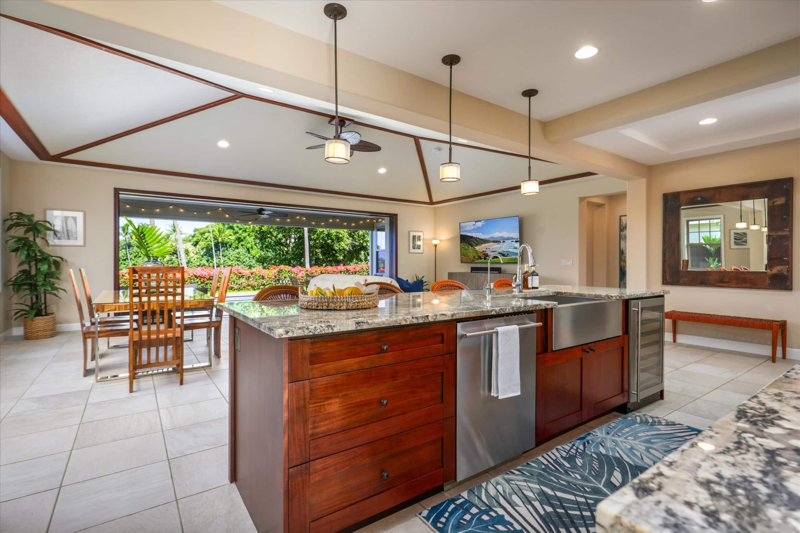 Home in Kailua-Kona · ★5.0 · 3 bedrooms · 4 beds · 3.5 baths - Image 4