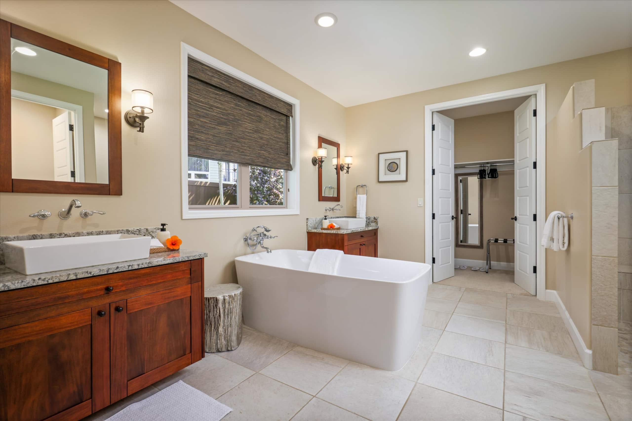 Home in Kailua-Kona · ★5.0 · 3 bedrooms · 4 beds · 3.5 baths - Image 18