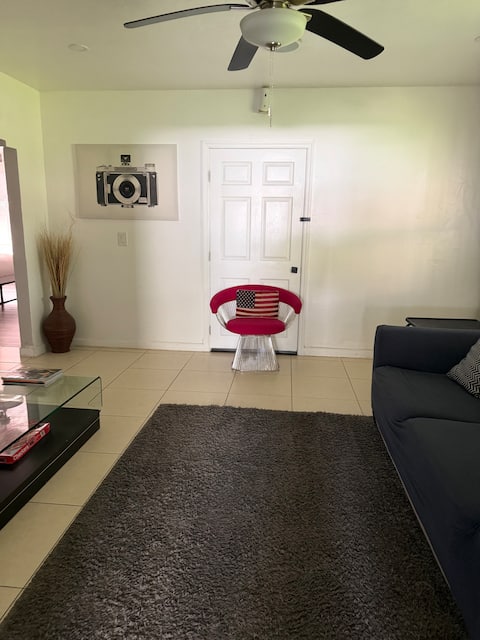 Top Airbnb: Spacious 2BR Near port of Miami ideal for Cruisers in Palm Grove