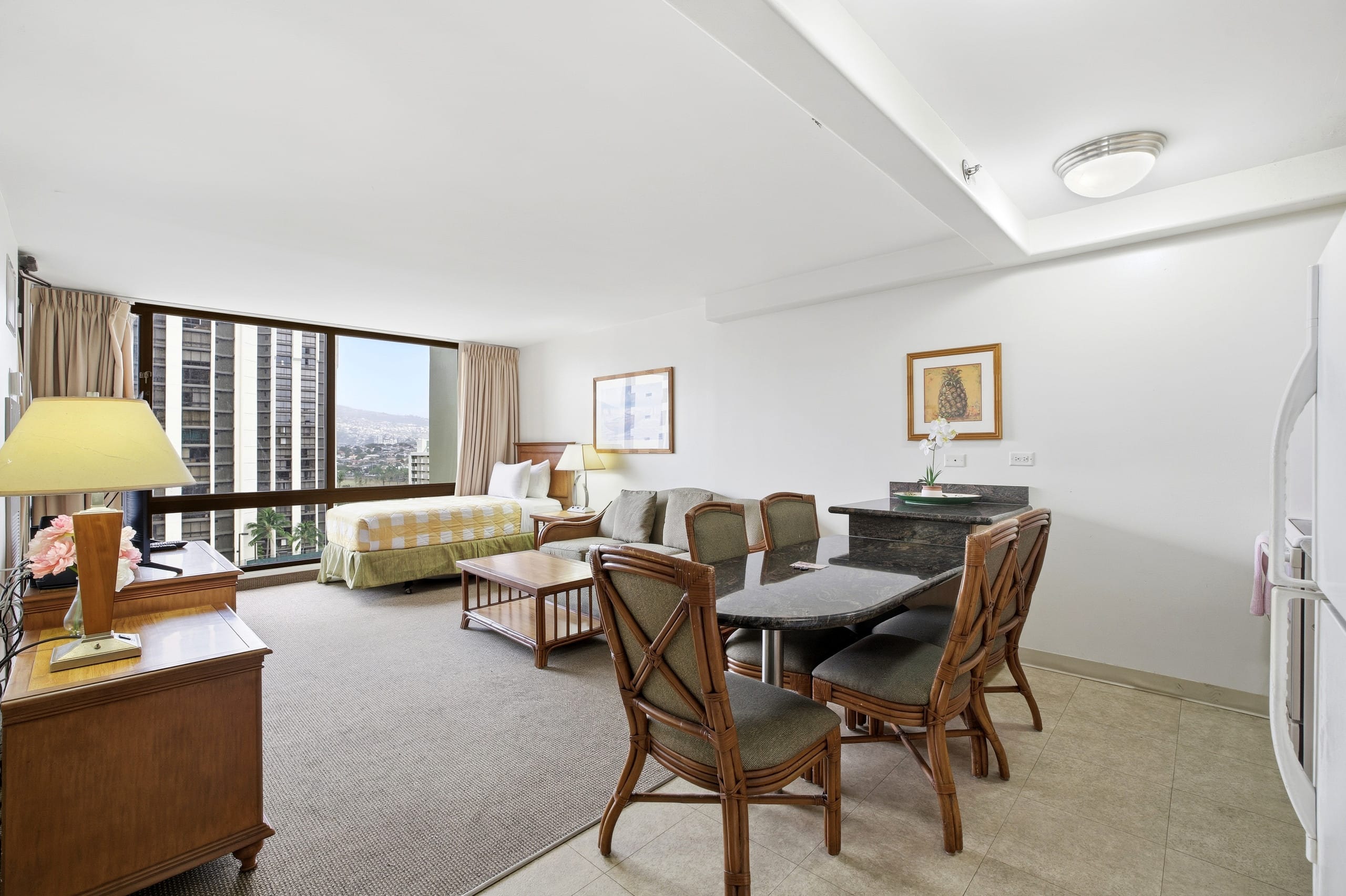 Hotel in Honolulu · ★4.56 · 1 bedroom · 3 beds · 1 private bath - Image 4