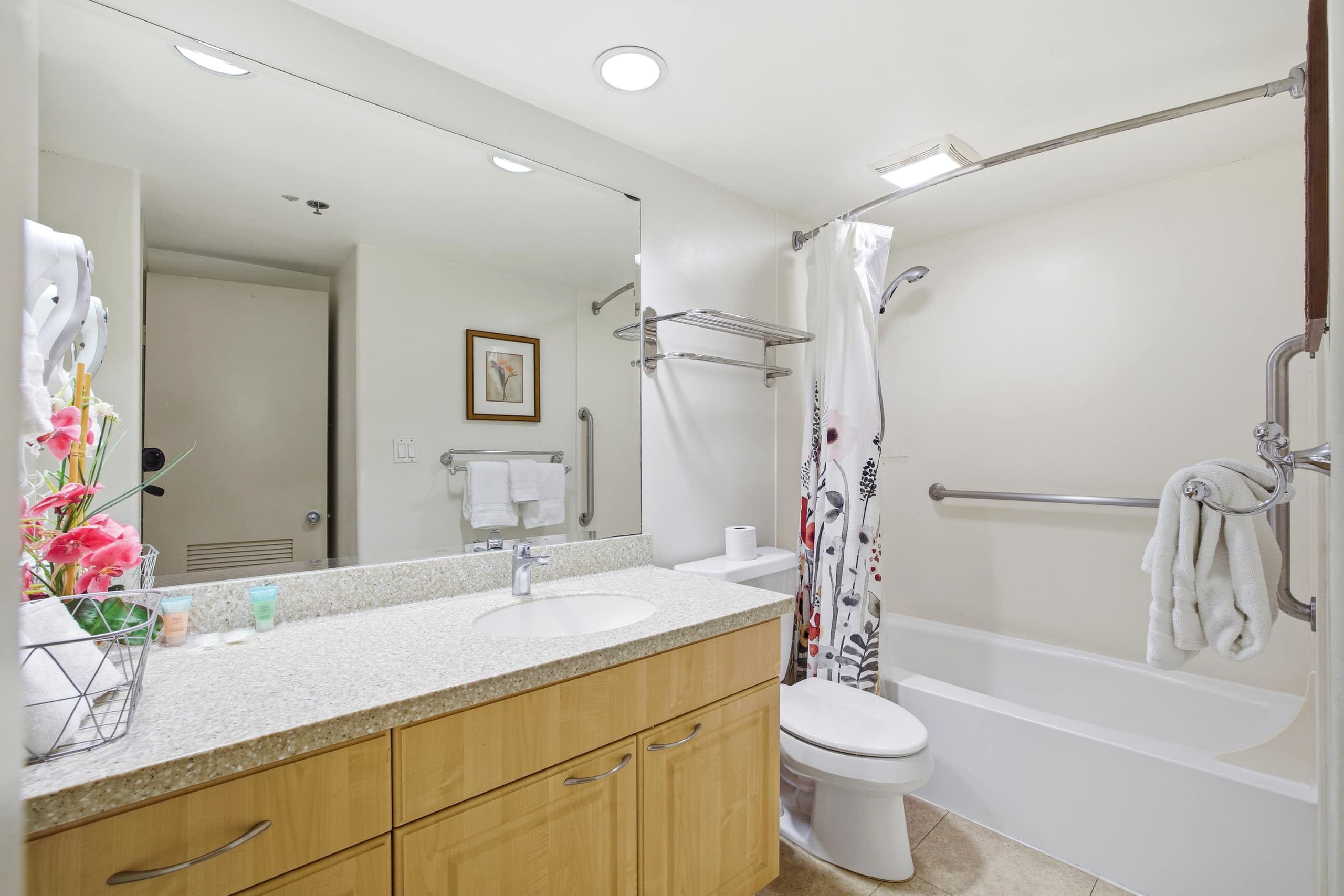 Hotel in Honolulu · ★4.56 · 1 bedroom · 3 beds · 1 private bath - Image 14