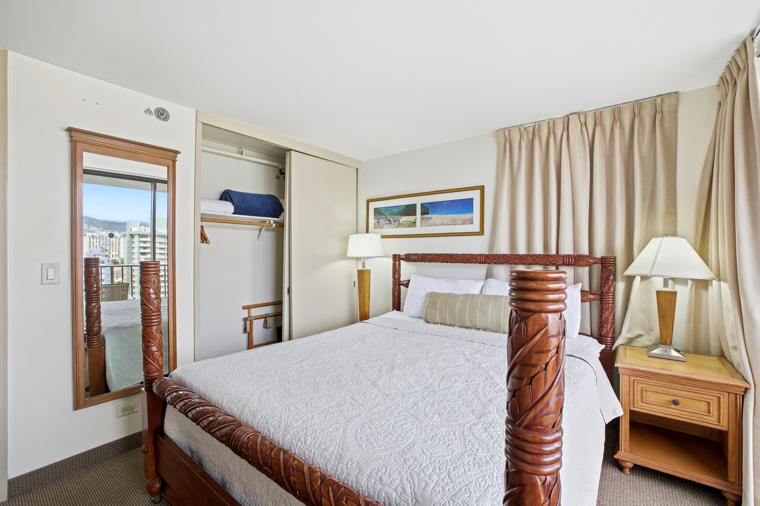 Hotel in Honolulu · ★4.56 · 1 bedroom · 3 beds · 1 private bath - Image 11
