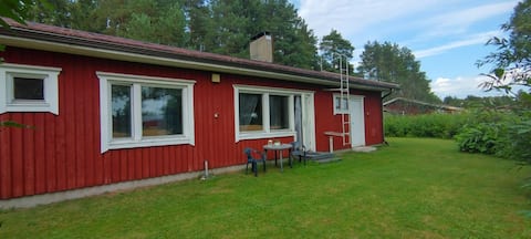 Successful Airbnb property: A house in a beautiful landscape. in Kajaani