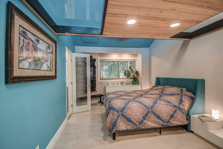 საძინებელი 1