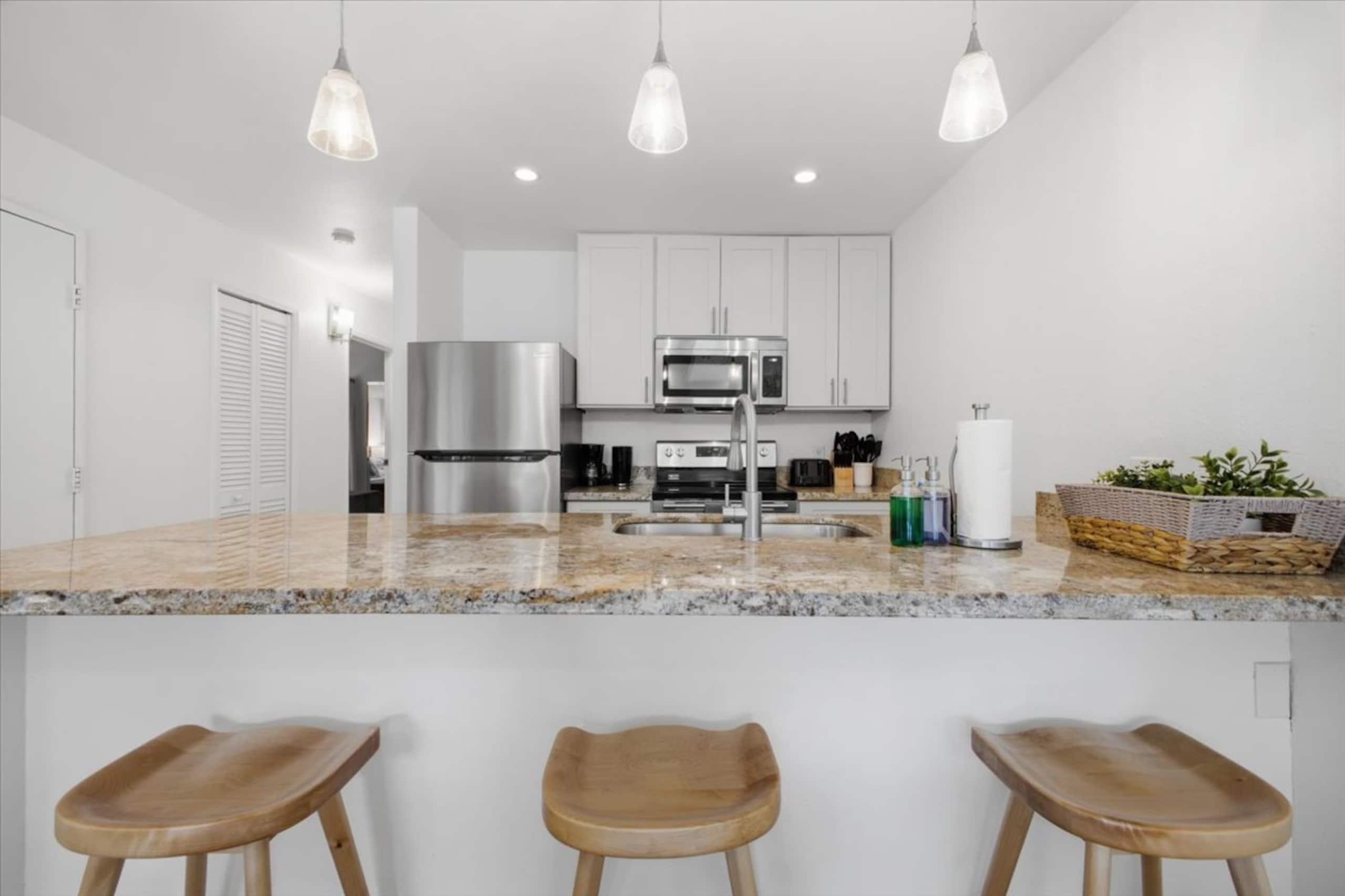 Condo in Kihei · ★4.82 · 2 bedrooms · 2 beds · 1 private bath - Image 4