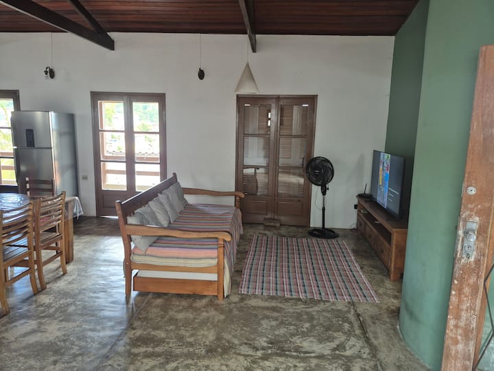 Casa Ampla, Suíte Com Ar E Cozinha Completa - Ilhabela