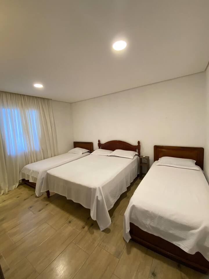 غرفة النوم 2