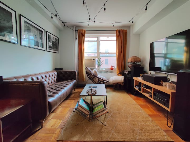 A Cozy 1 Bedroom In Harlem. - New York, NY