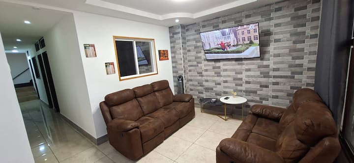 "Casa Isabella 45"/120 Mts2 /A/c In Rooms - Nicaragua