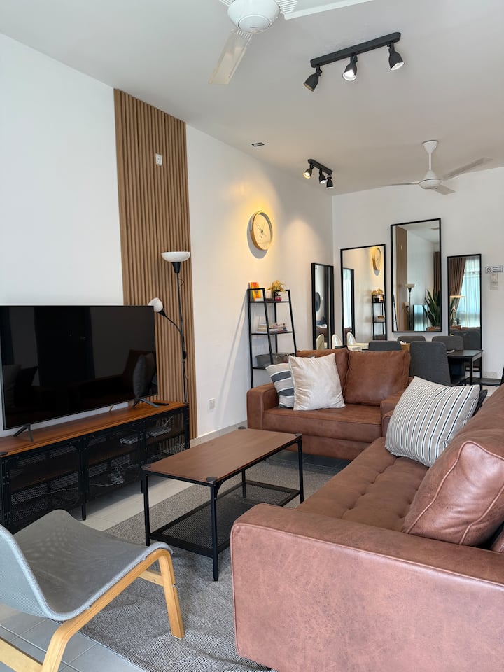 Danz Houz Homestay Kota Tinggi (Rumah 5) - Kota Tinggi
