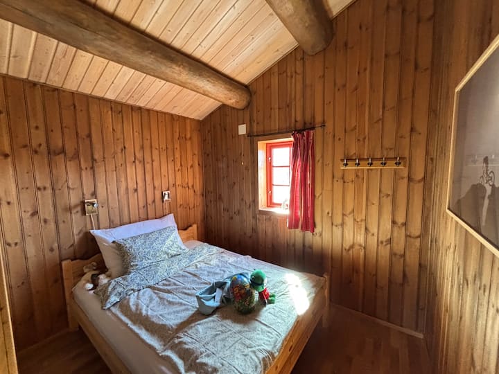 Spálňa 4